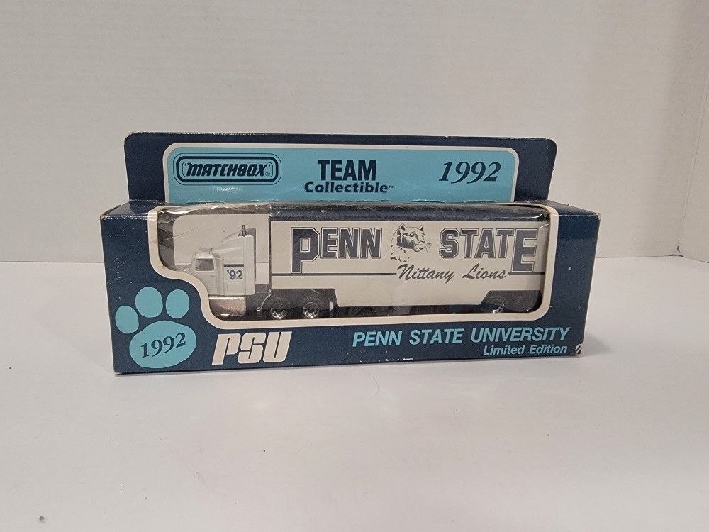Penn State University Nittany Lions Football Trailer Transporter 1992 Team *NEW*