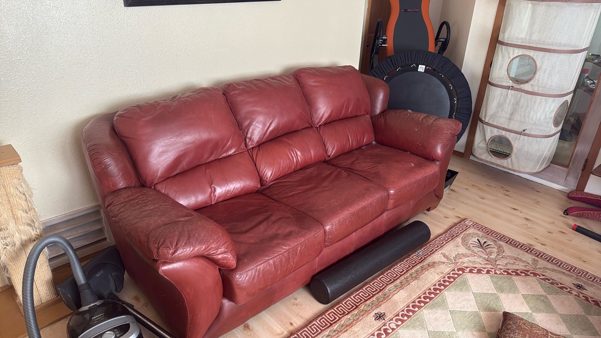 Matching Red Leather Couch And love Seat
