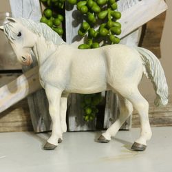 Pretty RETIRED Lipizzan Handpainted Mare
