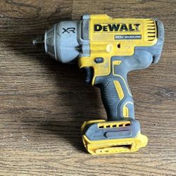 20v Dewalt 1/2IN Impact 
