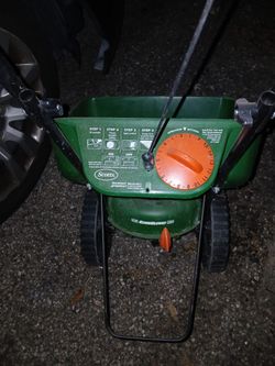 Scotts Spreading Tools 15lb