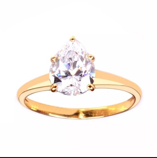 2.60 Carat D/VVS1 Pear Shape Diamond In Solid 14KT Yellow Gold