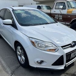 2012 Ford Focus S E Carmax