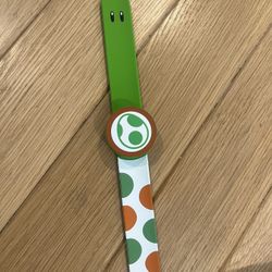 Yoshi Super Nintendo World Power Up Band