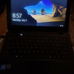 Lenovo 11 Inch Laptop. Webcam.  Free CHARGER