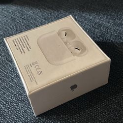 AirPods Pro 2nd Generation MagSafe Charging Case