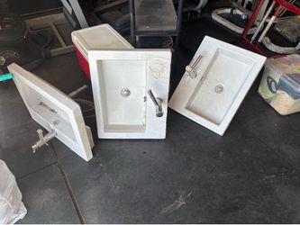 Italian sinks