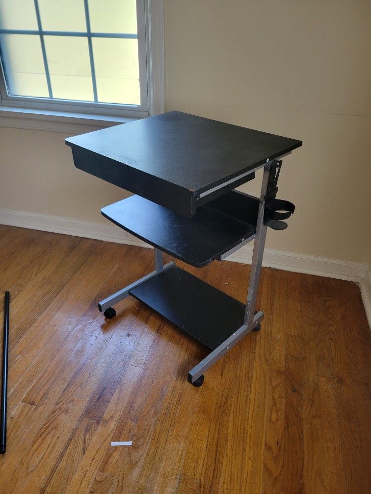 Rolling Computer Desk