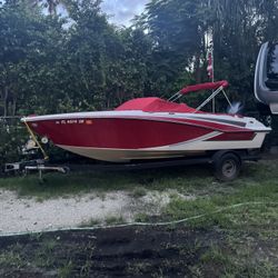 2018 Glastron boat
