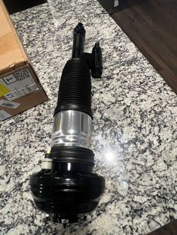 Rear Right Airmatic Suspension Shock Absorbers Compatible with 7-Series G11 G12 740i 750i 730i 730Li 2016-2022 w/EDC for Both AWD and RWD