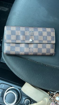 LV Wallet