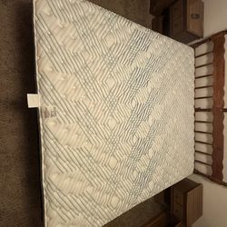 Tempurpedic mattress