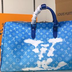 LV  Keepall Bandouliere Clouds 50