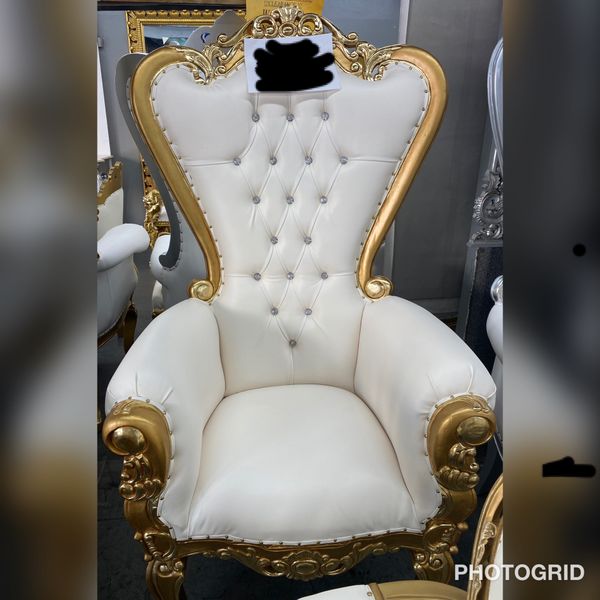 THRONE CHAIR for Sale in Los Angeles, CA - OfferUp