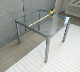 Modern Square Coffee Table – Compact & Easy to Move