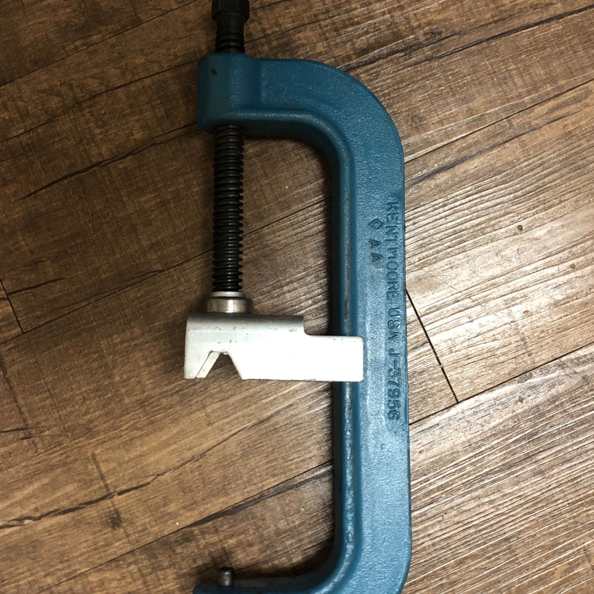 Kentmoore GM W-body Rear Auxiliary/leaf Spring Compressor 