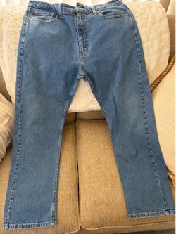 Men’s Levi’s 505 Size 38 x 29   Used in excellent condition $20