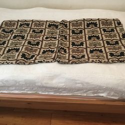 2 Cowers for Bolster.   (NEW )( 22”X22” )