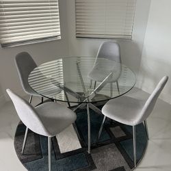 Havana Chrome Lt Gray Round Table & 4 Upholstered Chairs