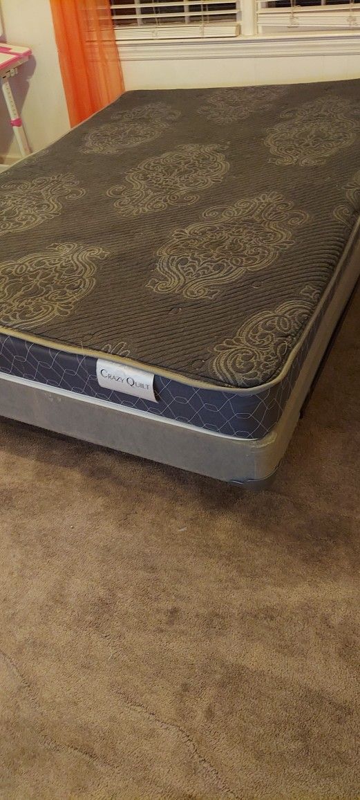Full Size Mattress 