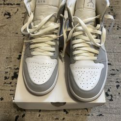 Jordan 1 Mid Wolf Grey ( Size 12womens/10.5mens)