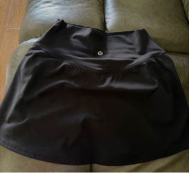 Lululemon mid skirt