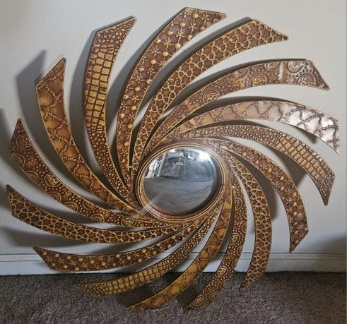 Spiral Wall Picture With Center Mirror