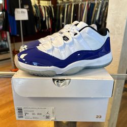 New Jordan 11 Low White concord Size 7.5w 6y 