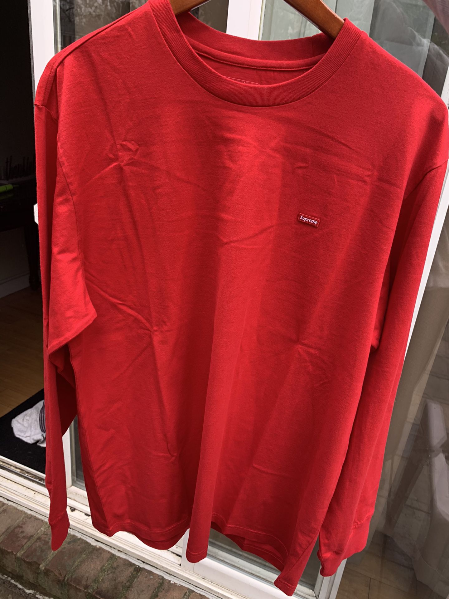Supreme Small Box L/S Tee Red Size Large *ON HAND*