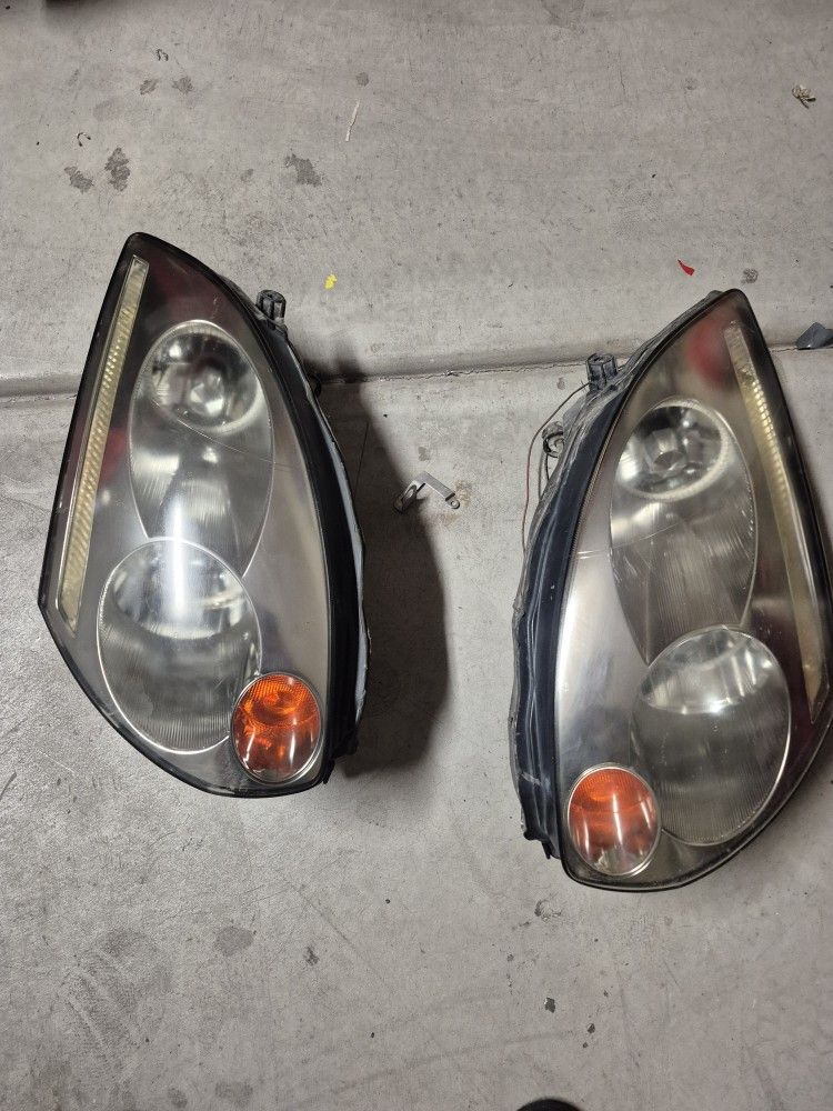 G35 Coupe Headlights 