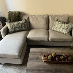 Reversible Sectional Sofa with Pocket Spring Cushions, Light Gray Linen