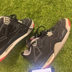 1999 Nike Air Jordan 4 Bred Sneakers