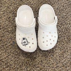 White Crocs 