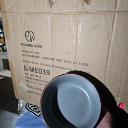 amiware Venus Plates and Bowls Sets, 12 Pieces