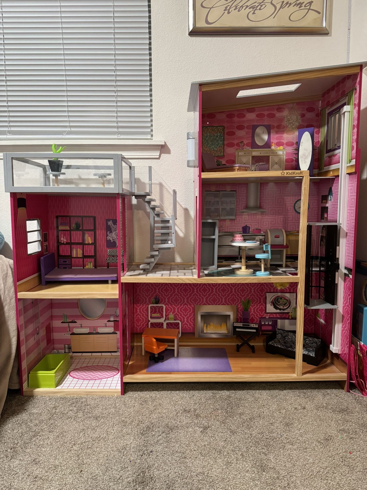Kid Kraft Doll House