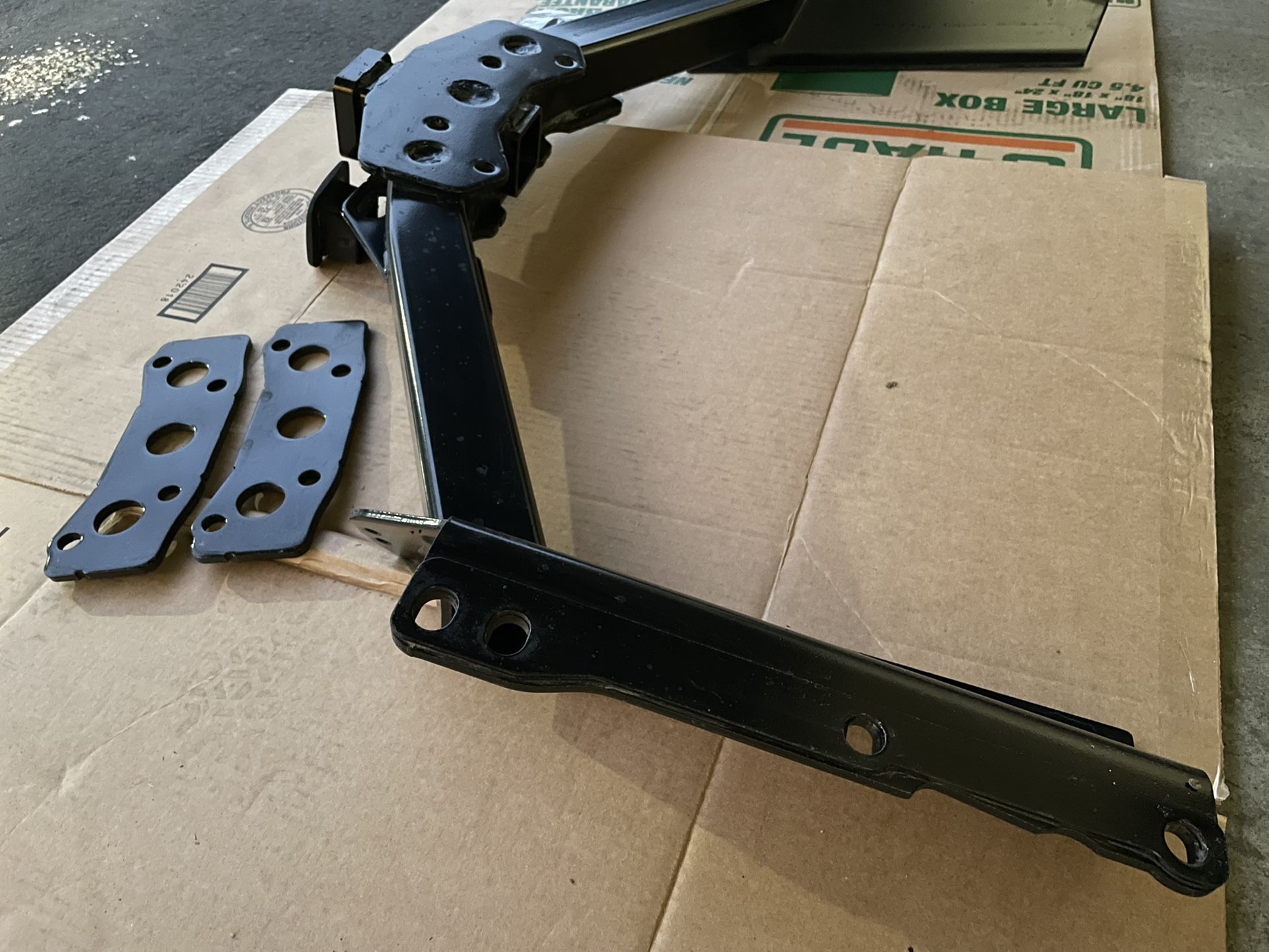 Lexus gx on sale 460 hitch oem