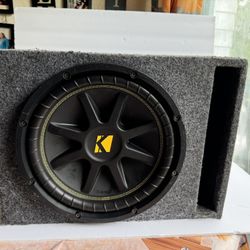 12"Kicker Comp C in ported box No amp can demo