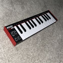 Akai lpk25 Midi Keyboard 
