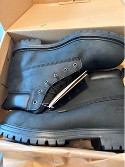 Steel toe work boots