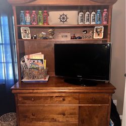 Munire Furniture Set