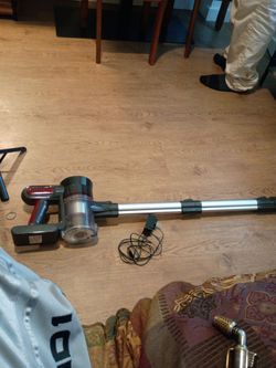 Cordless vacuum cleaner