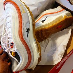 Brand New Nike Size 8.5