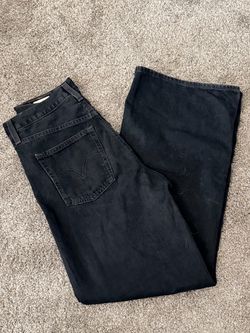 LEVI’S ribcage wide leg size 30 x 32