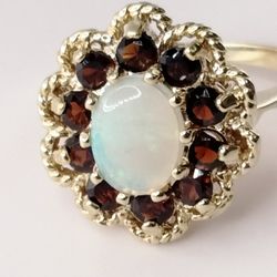2ct Oval Cut Moonstone & Red Garnet Ring Size 6