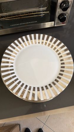 Silver dinner and desert set