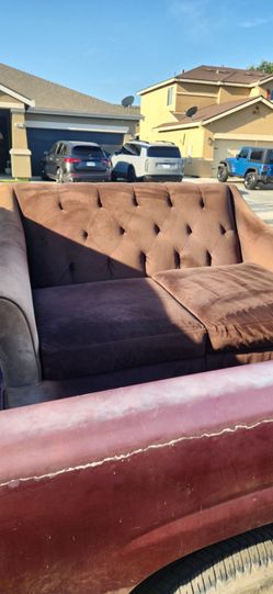 Love seat