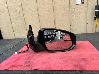 2013 2014 2015 TOYOTA RAV4 RIGHT SIDE MIRROR OEM USED