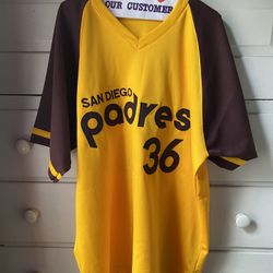 Gaylord Perry Signed San Diego Padres Jersey (GA COA)1978 NL Cy Young Winner LT
