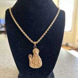 14kt yellow gold Saint Barbra pendant