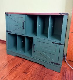 Large Record Player Stand with Vinyl Storage Up to 450 Albums, 39 Inch Farmhouse Wood Green Vinyl Records Storage Cabinet with Barn Doors, Mid-Century